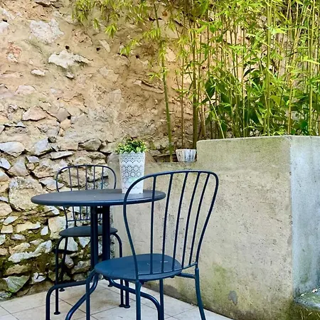 Apartment Le Jardinet - With Office In The Center!
