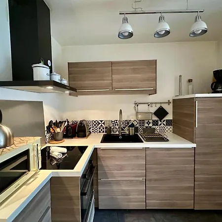 Le Jardinet - With Office In The Center! Holiday home